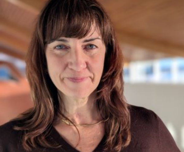 Headshot portrait of Heather McLachlan smiling