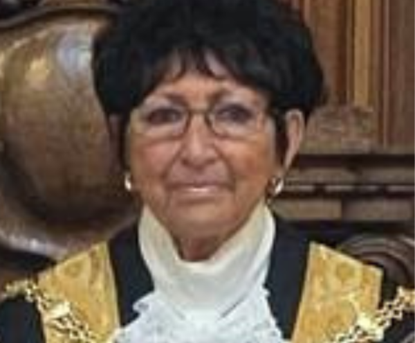 Portrait of Councillor Joan Bell wearing civic robes and chain of office